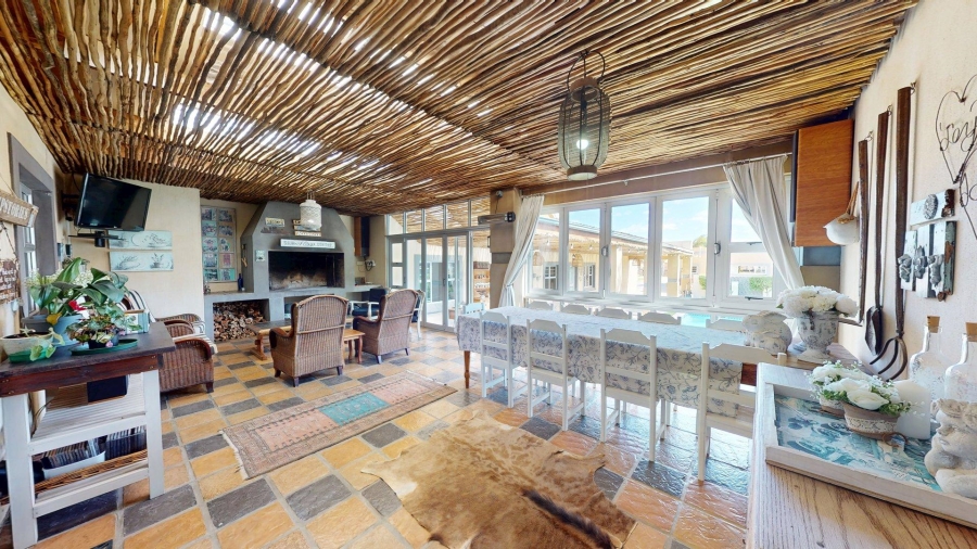 8 Bedroom Property for Sale in Colchester Eastern Cape
